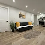 1-Bedroom Apartment Downtown Toronto