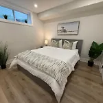 1-Bedroom Apartment Downtown Toronto